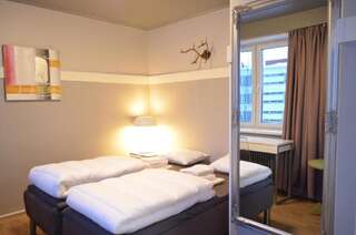 Мотели Aurora Motel Кеми Двухместный номер с 1 кроватью или 2 отдельными кроватями и ванной комнатой-14